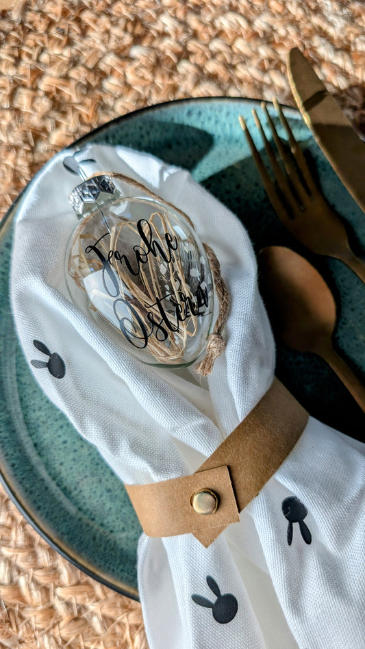 Mundgeblasenes Glasosterei mit Motiv oder Spruch