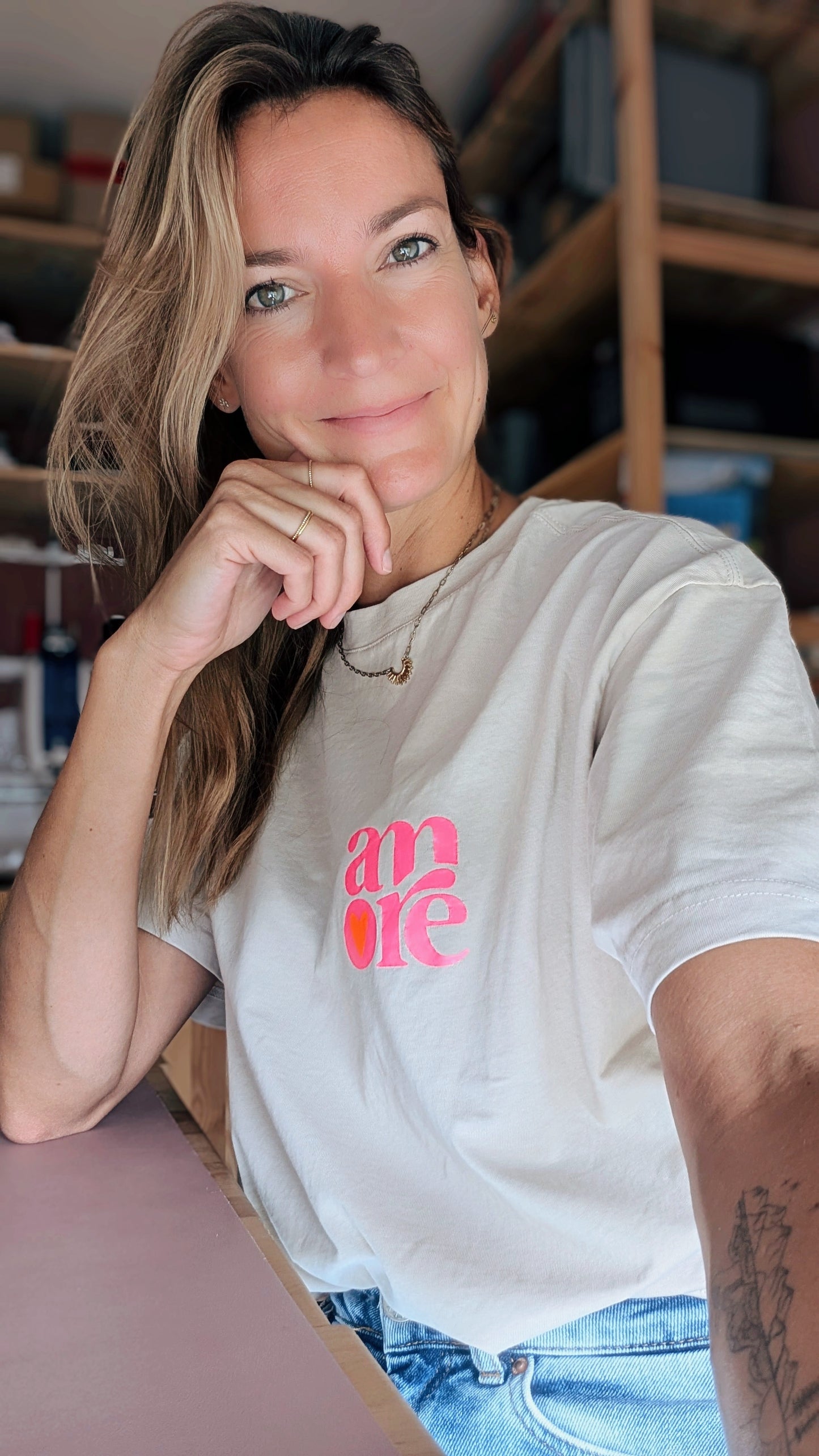 T-Shirt mit Druck "amore"