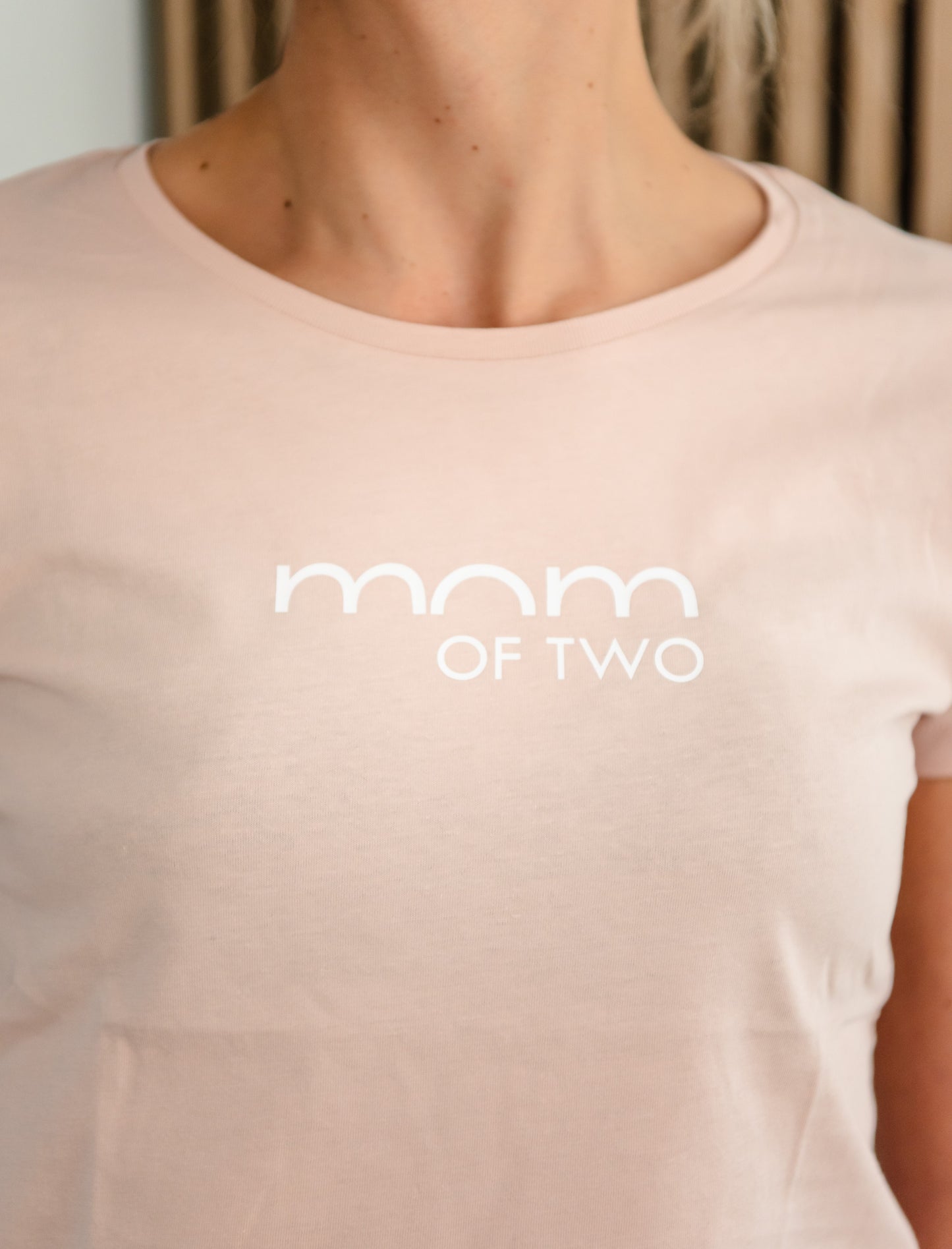 Personalisiertes „Mom of...“-Shirt – Dein individuelles Geschenk für jede Mama