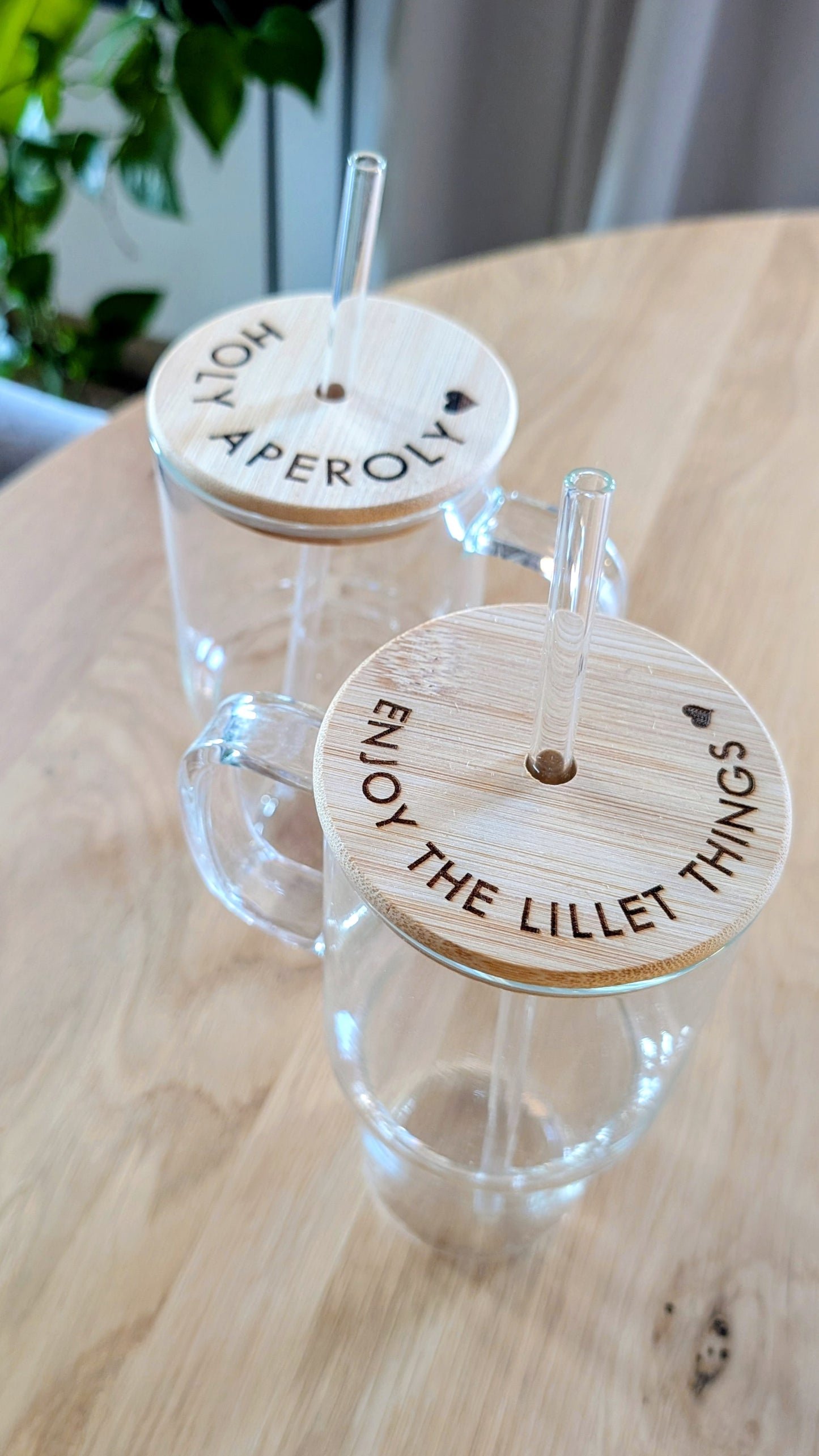 Sale - Glastumbler mit graviertem Holzdeckel